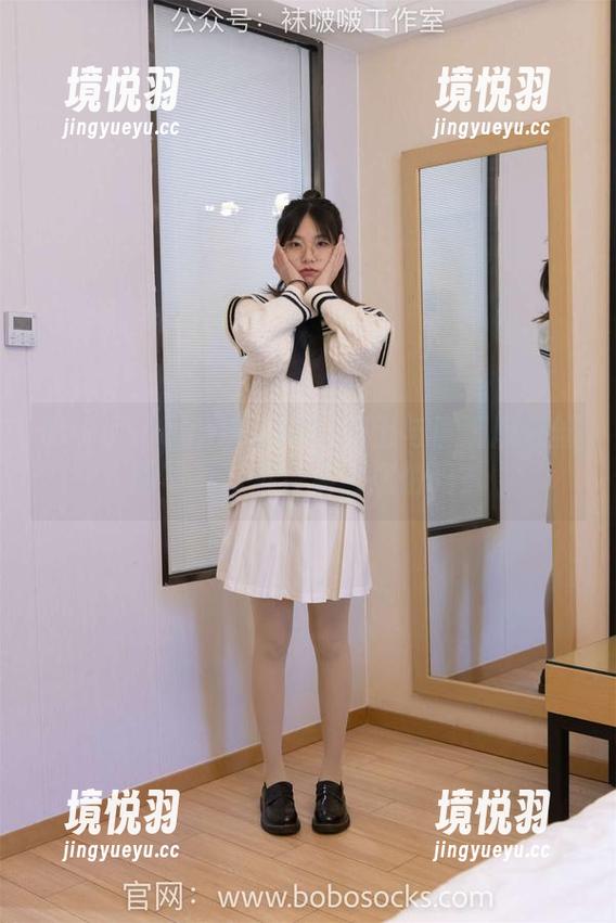 BoBoSocks袜啵啵 - 芝士与满满厚白丝的写真花絮合集，您怕吗？