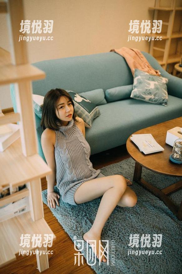 GIRLT果团网 - 这是一个不寻常的万圣节：裴希西的图集私拍掉入了不同的时空！
