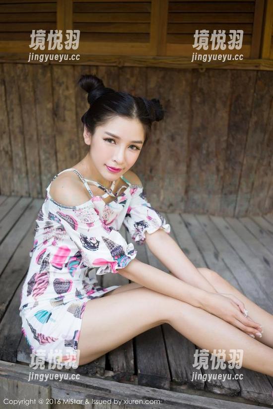 MiStar魅妍社-Ashely丽丽 MiStar魅妍社 - 私拍资源已上线!Ashely丽丽吊带,让我不小心变成了舔屏党!