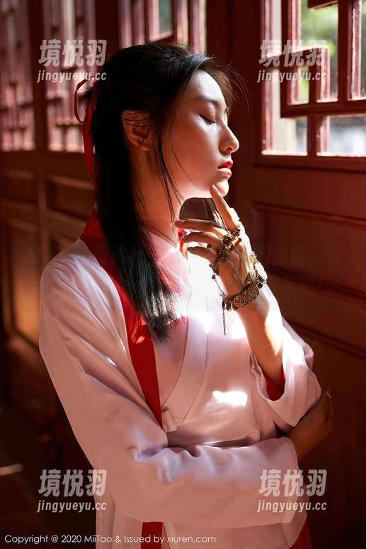 MiiTao蜜桃社 - 欲罢不能的月音瞳，水手服版图库，让我们在高清里导航吧！