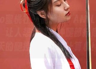 MiiTao蜜桃社 - 韵莉娜VANILLA的美腿图集，让人想定制各种腿部按摩——明天的腿控，今天的计算机！