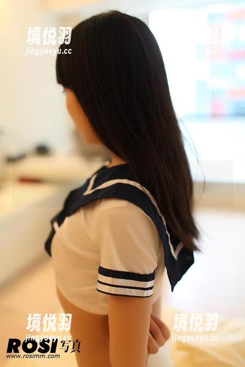 ROSI写真集：别小看这件白衬衫，它可是精选了我所有发型实验的见证！
