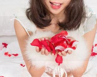 UGirls尤果网 - 谭晓彤女友合集,翻下来每一张都是新的发现,帮我选哪张壁纸!愿意用心不止一次。