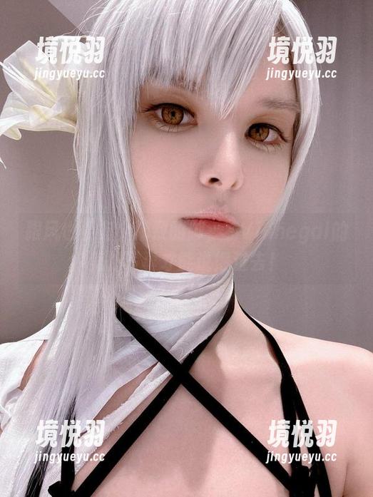 跟风也要有个精致的脚，有Vinnegal的美脚写真才能说得过去！