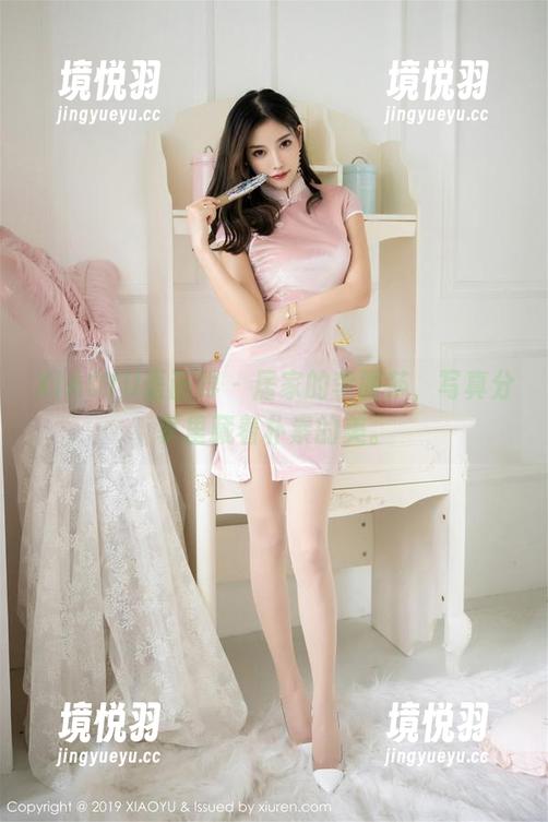 XIAOYU语画界 - 居家的李丽莎，写真分享里藏着朴素的美。