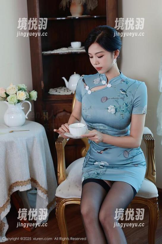 Xiuren秀人网 - 这就是真正的秘书，不信来瞧瞧伊思思的在线资源