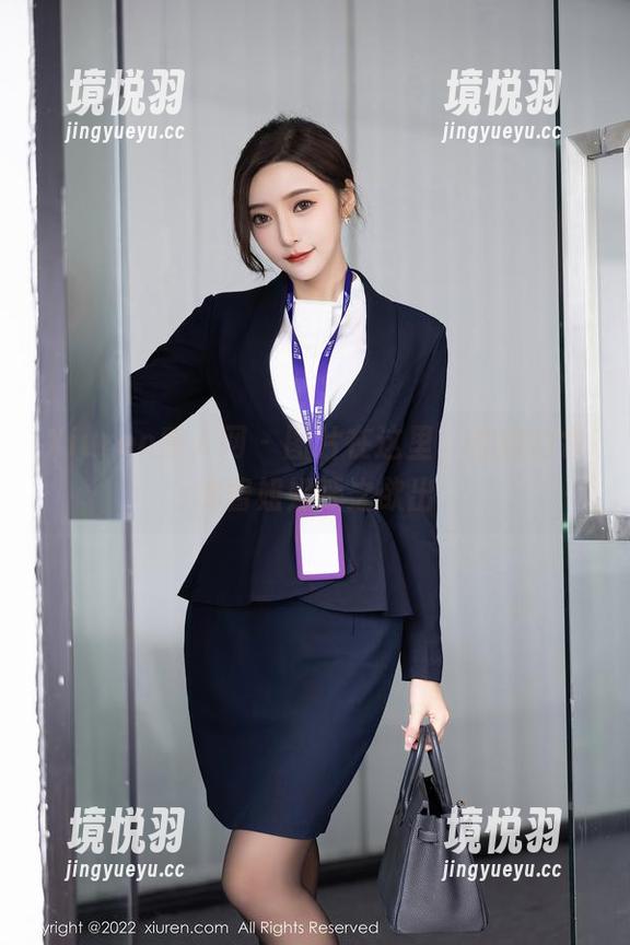 Xiuren秀人网 - 图片在这里，优雅的余虞酱姐姐呼之欲出