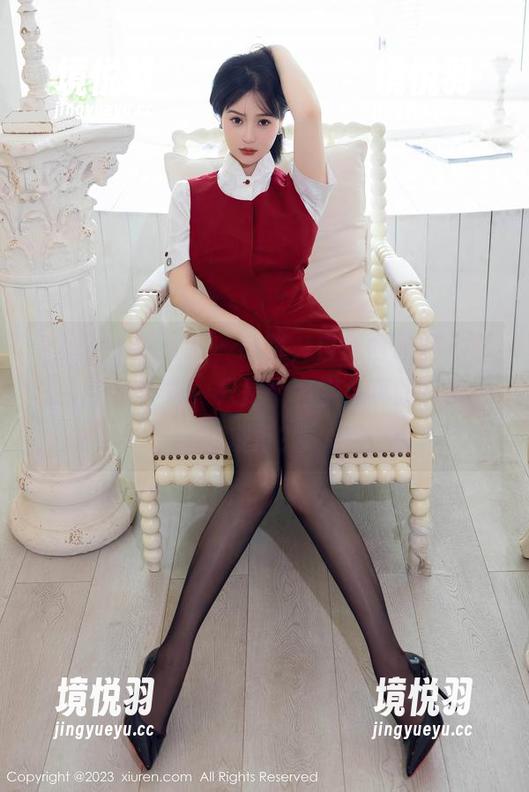 Xiuren秀人网-白兔西希 Xiuren秀人网 - 哇哦,白兔西希的“女王”照片合集,只是个名字,真的有那么威严?