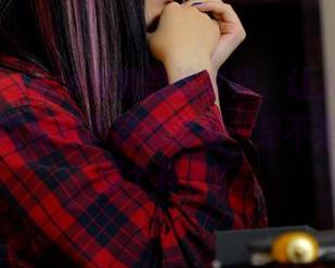 pans - roro和她的连衣裙，让人不自觉想试试这福利不错的造型…是不是我想的那个样子？