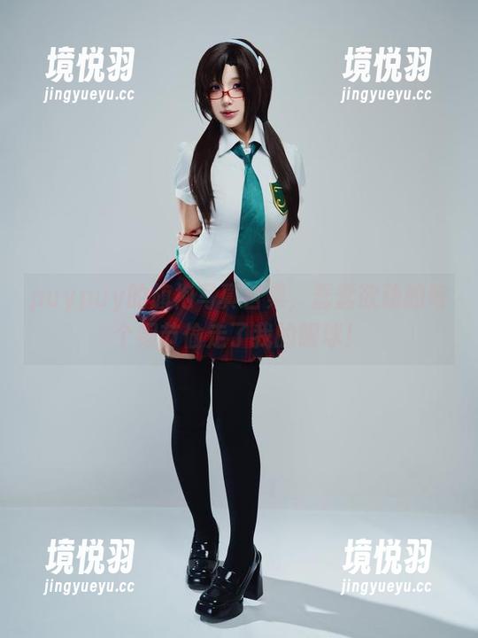 puypuy的旗袍写真合集，蠢蠢欲动的每个细节偷走了我的眼球！