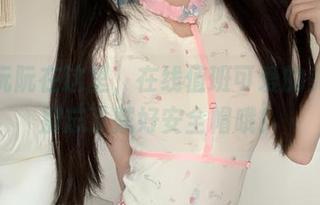 rua阮阮在这里,在线值班可爱的美图,别忘了戴好安全帽哦!