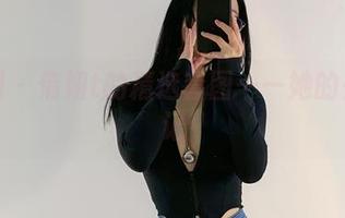 微密圈 - 俏妞t的精选套图——她的少女印记