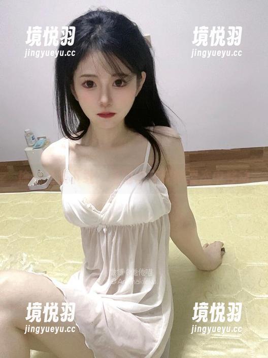 倦倦喵 瑜伽全集下载:倦倦喵在慵懒姿态中移动