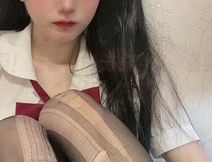 鱼骨乐园!倦倦喵的胸衣合集,暴露了我的“真骨”搭配!