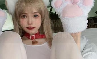 私房图集:倦倦喵教你如何在家做女神,关键是…别忘了扔掉闹钟!