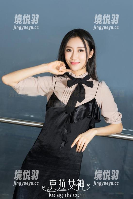 克拉女神 - 芊芊的镜头故事：时尚与性感原图肉麻分享