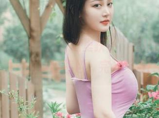 微密圈 - 呐，点击这里获取“好H好女杀手”的婚纱图包，完全免费！