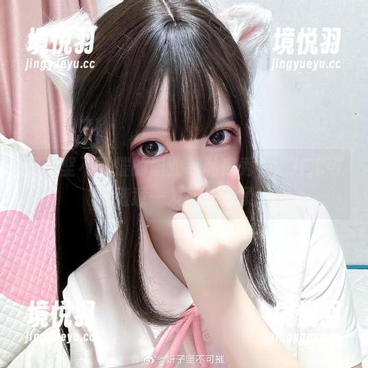 妍子坚不可摧的职业装私房秀，这技术可是随意一发就炸开了！