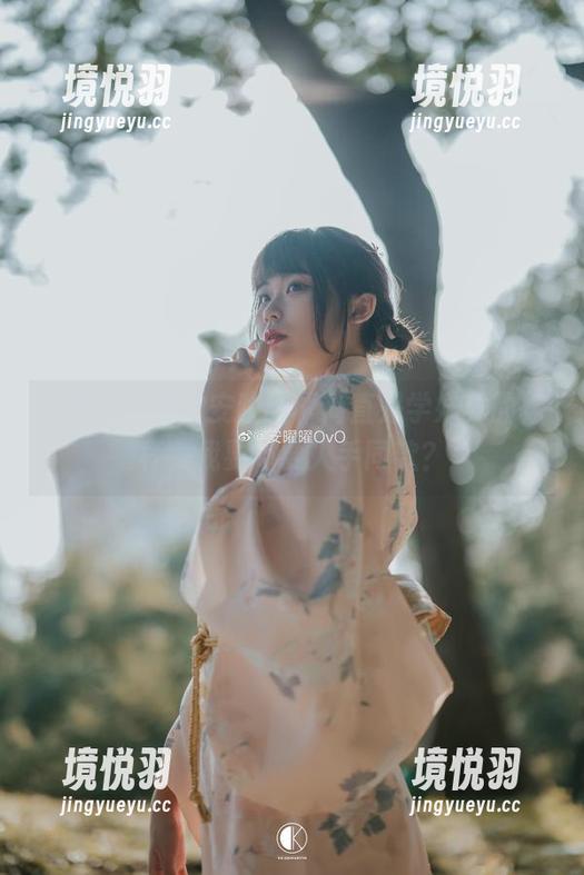 这些图片里的安曜曜，简直是学妹界的标杆，我要不要入手同款？
