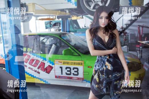 推女郎-李丽莎 推女郎 - 穿上李丽莎的丝袜,就像拥有了一个无敌的腿部特效!合集下载中!