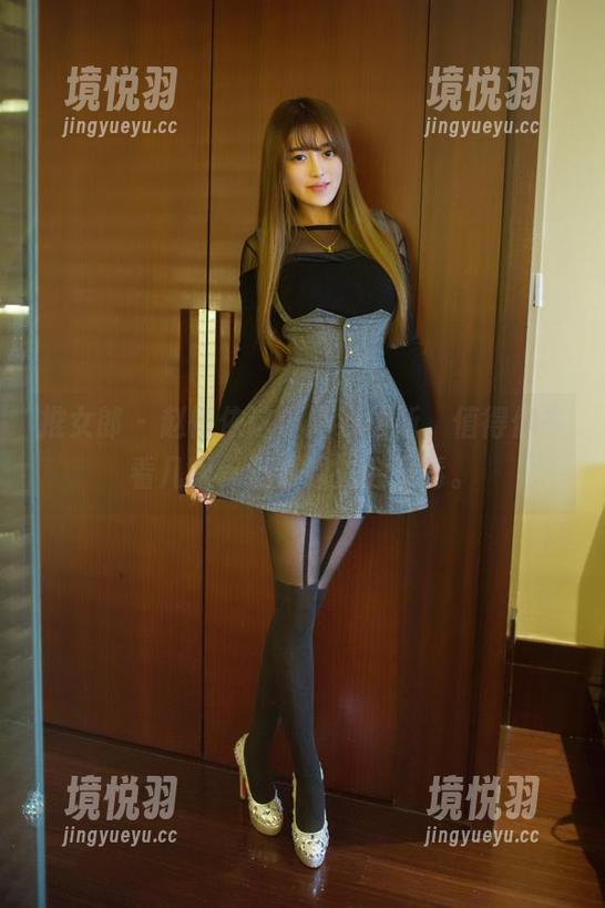 推女郎 - 赵惟依这波婚纱更新，值得你多看几眼，虽说眼光会更毒。