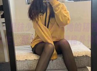 微密圈 - 提袜少女正在用她的精选套图救赎众生,那个女孩显得格外神秘…