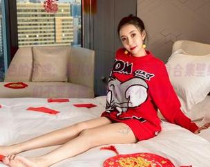 微密圈 - 红色的诱惑:果儿Victoria的束身合集壁纸,单身狗们不要看哦,要承受不起的!