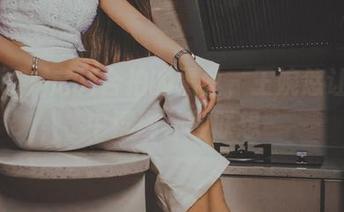 果团网 - 定制合拍的黑丝,王婉悠让人脑中浮现种种联想