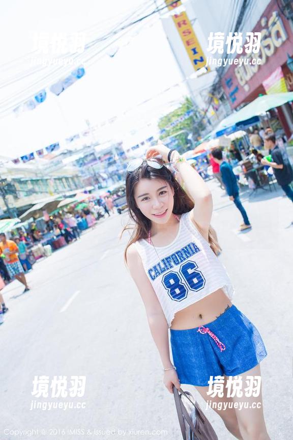 爱蜜社 - 套装写真新宠儿妤薇Vivian，这精选，能把你的搭配灵感都逼出来了。