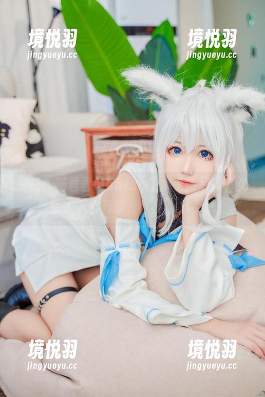 猫君君MaoJun 撒花!猫君君MaoJun的水手服写真,免费版人人都有份,‘船’只不愁!