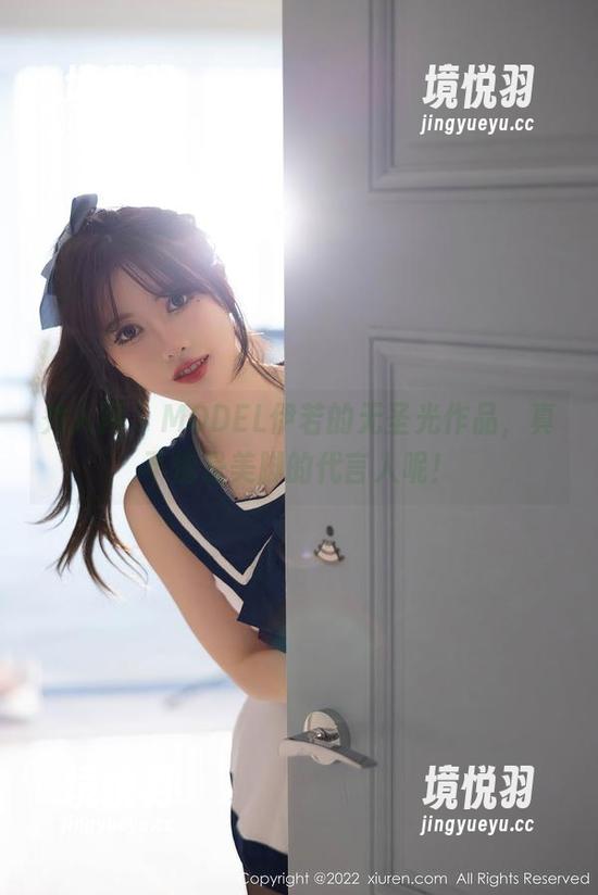 秀人网 - MODEL伊若的无圣光作品，真不愧是美脚的代言人呢！