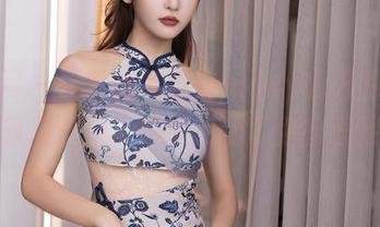 秀人网 - 夏天的气息在lucky咏丹的写真里氤氲开来,慢慢融化了你的思绪。
