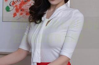 秀人网 - 私拍短裤里的七米baby，她又在用资源打动谁呢？
