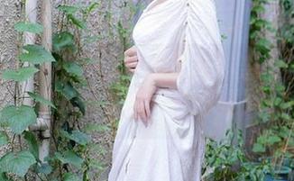 秀人网 - 等不及要传递给你:奈汐酱nice的连衣裙私拍资源,让你捧心不已!