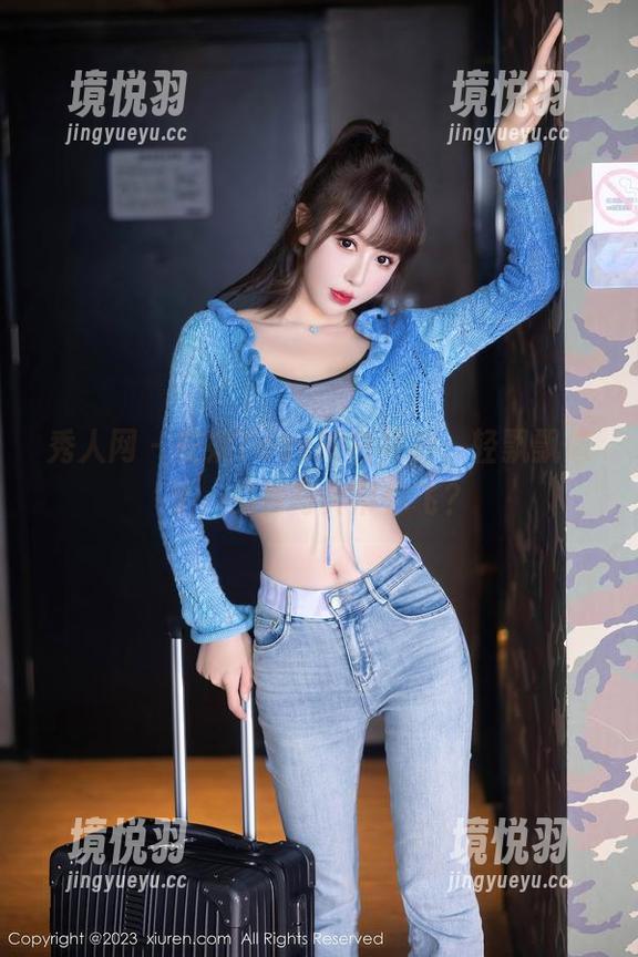 秀人网-安妮Tess 秀人网 - 安妮Tess的白衬衫,轻飘飘像梦,免费写真带你飞?