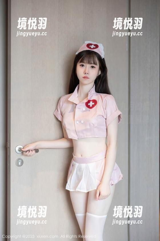 秀人网 - 当人生面临选择时，小九月的黑丝美腿：图库最新，人间极品，愿望清单加1。