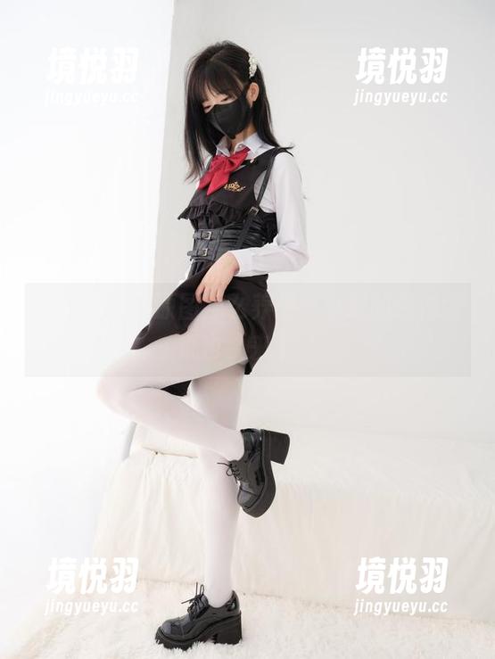 紧急企划-小恩 紧急企划 - 原图那么养眼,小恩的御姐壁纸也要来了。