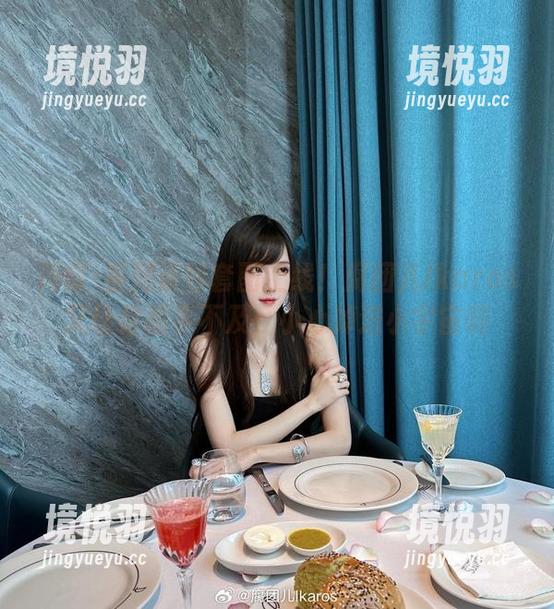 玛修·基列莱特套图上线！腐团儿Ikaros又让你措手不及，小心掉进小宇宙啊