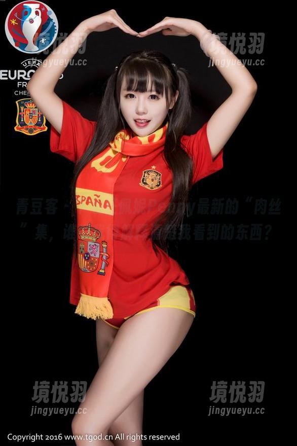 青豆客 - 下载汪佩妮Penny最新的“肉丝”集，谁说我得解释清楚我看到的东西？